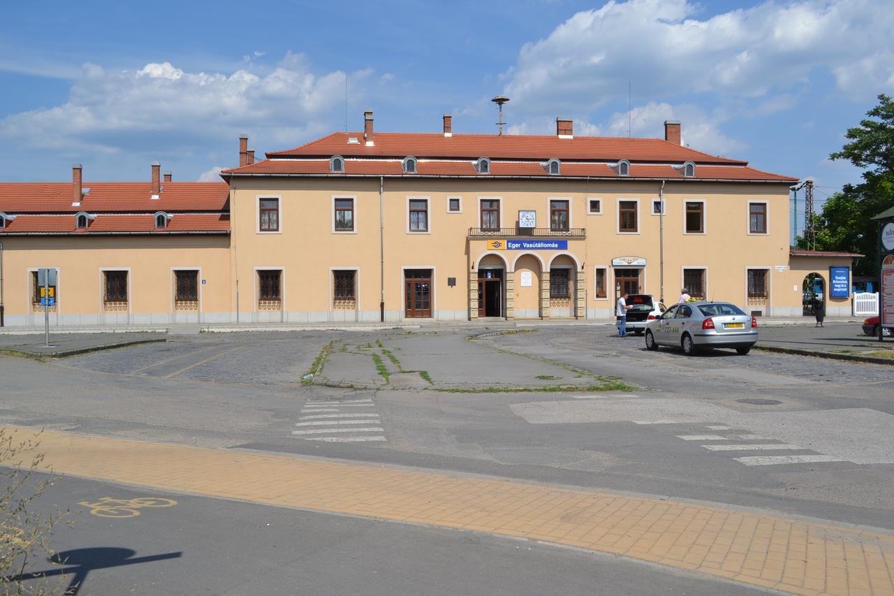 Lokomotiv Motel Erlau Exterior foto